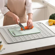 Foldable Silicone Drip Tray - Heat Resistant, Non-Slip for Kitchen Counter/Sink - Image 17